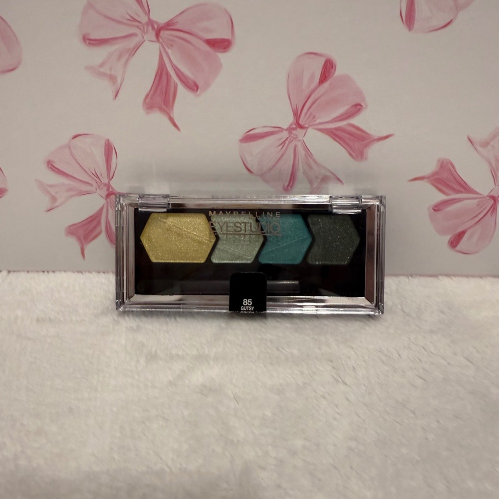 Maybelline Eye‎ Studio 85 Gutsy Green 4 Color Eyeshadow Palette
